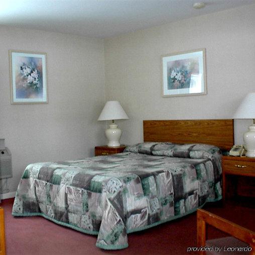 Budget Host Inn - Manistique Kamer foto