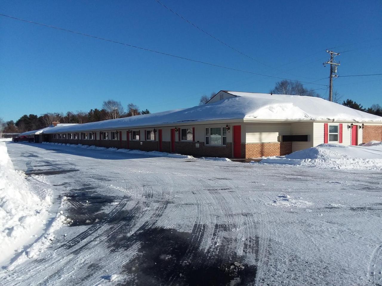 Budget Host Inn - Manistique Buitenkant foto